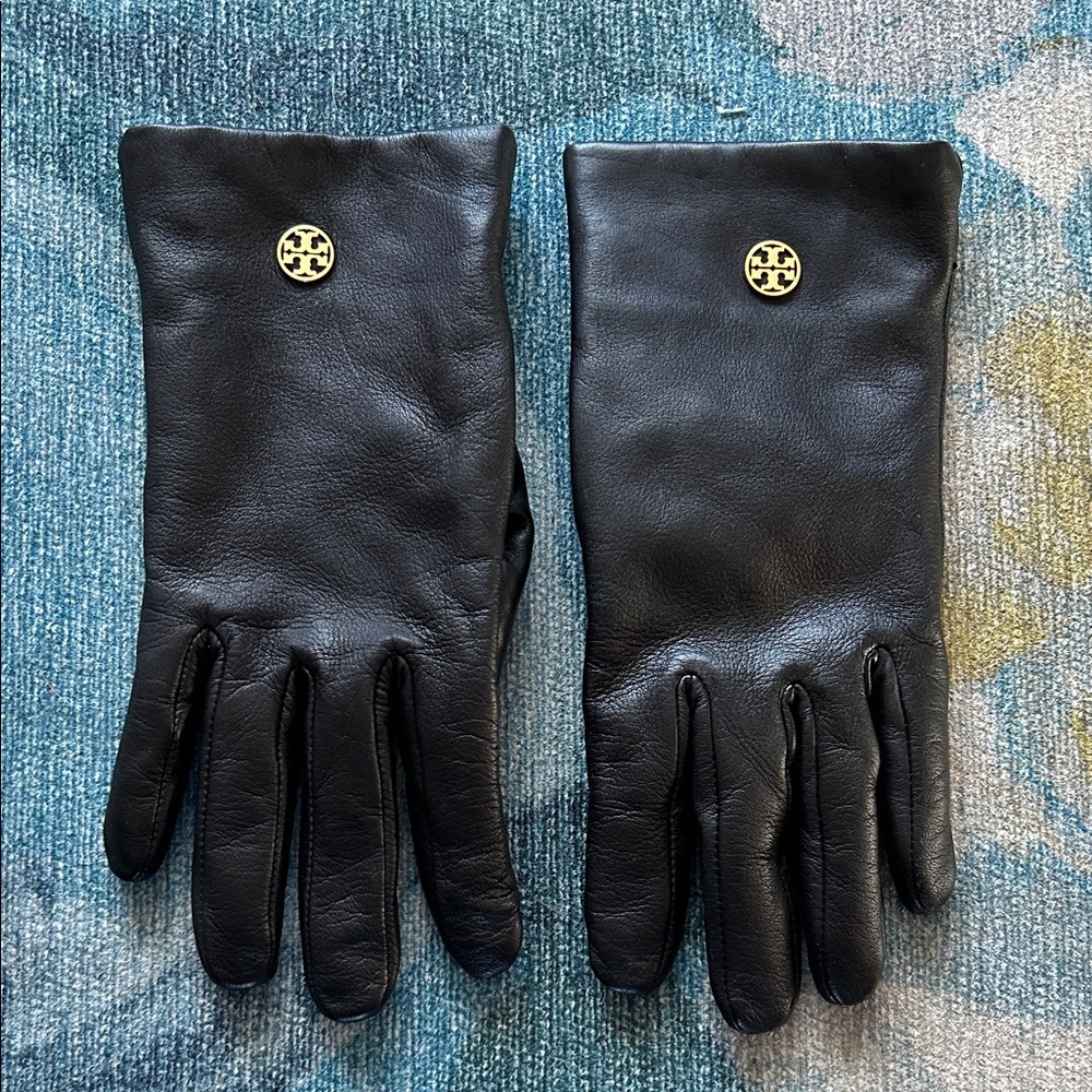 Tory Burch Black Leather Gloves with Gold Logo